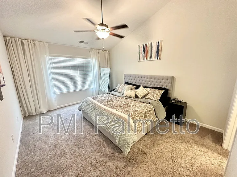 409 Eclipse Ln — Photo 12