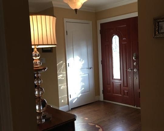 5th image of 1434 Heathwood Ave