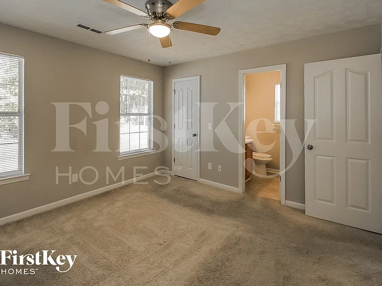 22 Chelsea Ln — Photo 9