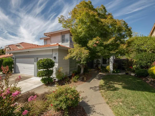 413 Buena Tierra Court, Windsor, CA 95492