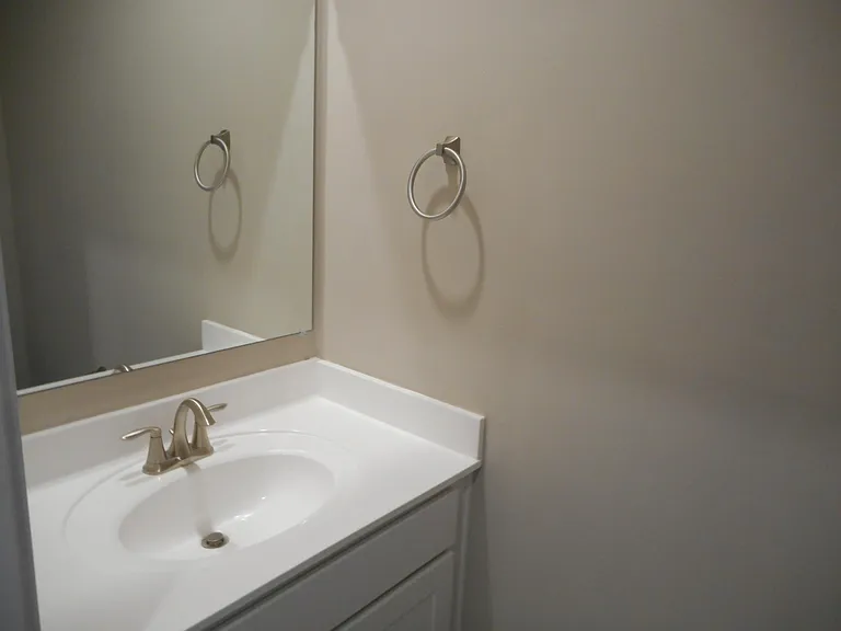 2262 El Caro Dr — Photo 6