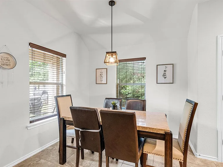 1700 Fall Forest Ct — Photo 17