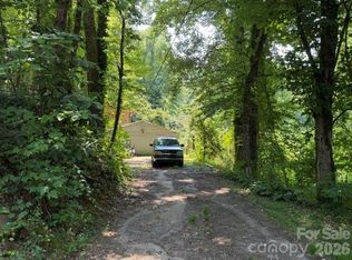 138 Heavenly View Dr, Sylva, NC 28779