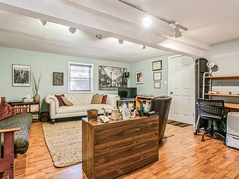 33 Brookside Pl — Photo 7