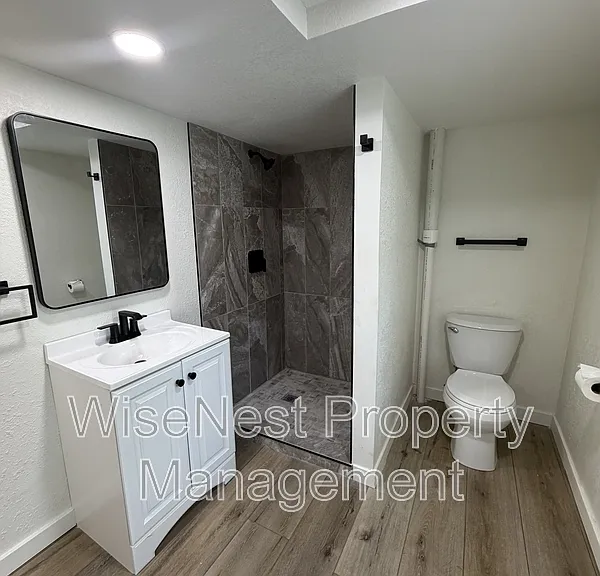 1100 S Savage St — Photo 16