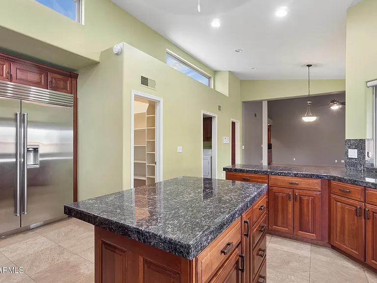 1307 E Treasure Cove Dr — Photo 23