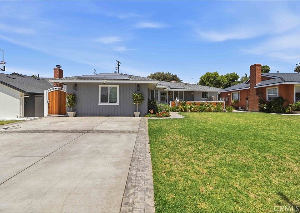 1st image of 523 Orange Grove Ave