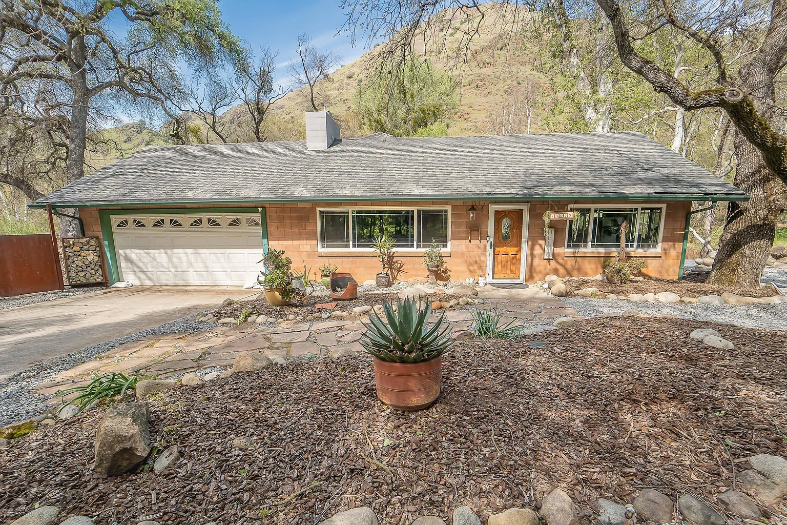 43043 South Fork Drive photo 1