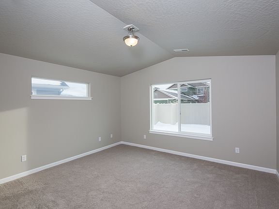 4th image of 20010 E Glenbrook Ave