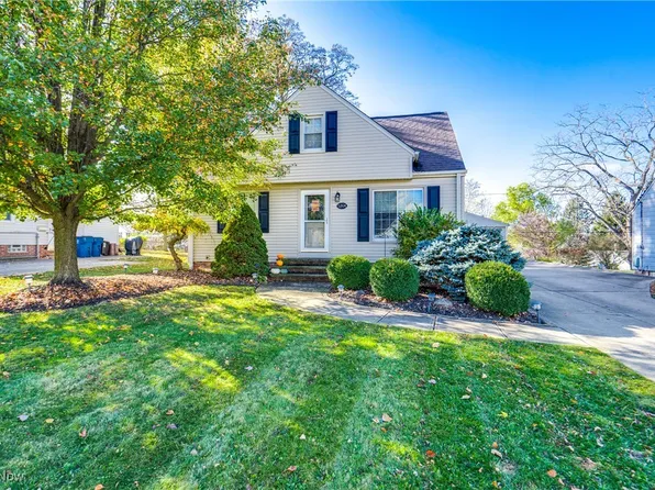 5394 Nan Linn Dr, Willoughby, OH 44094