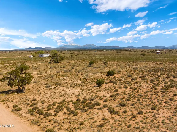 1144 E Cochise Way, Williams, AZ 86046