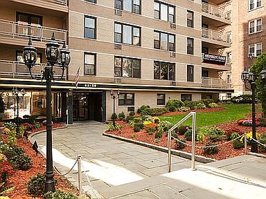 1st image of 6550 Wetherole St APT 6V
