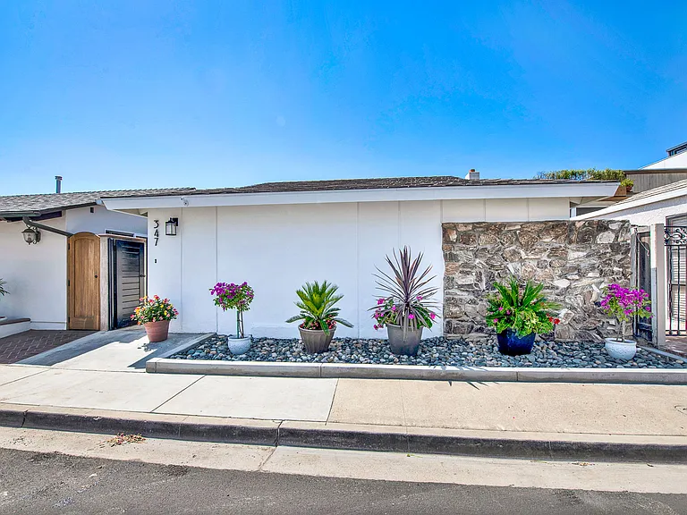 347 Walnut St — Photo 20