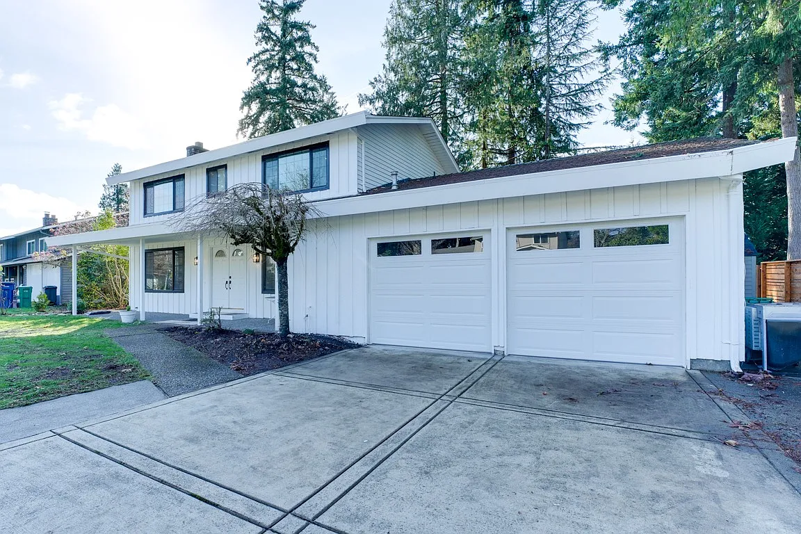 5 bed, 2200 sqft, $4,750 — Photo 3