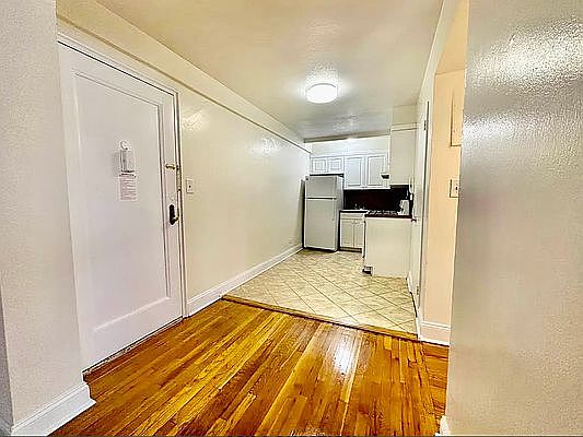 2nd image of 86-75 Midland Pkwy #3O