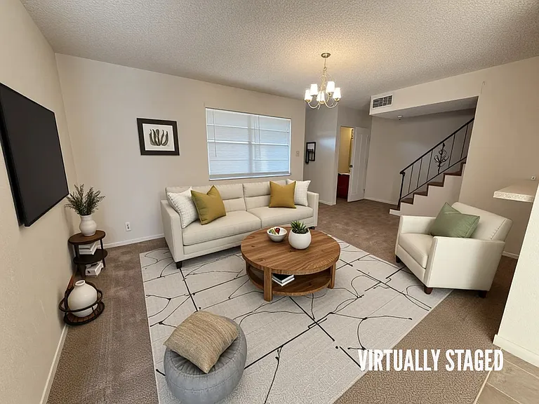 3609 Hereford Dr — Photo 1