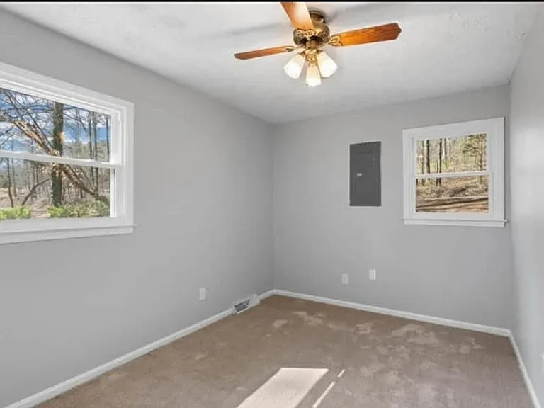 11 Ridgeview Dr SE — Photo 12