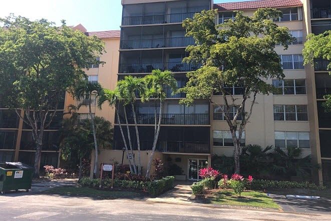 1st image of 3821 Environ Blvd APT 607