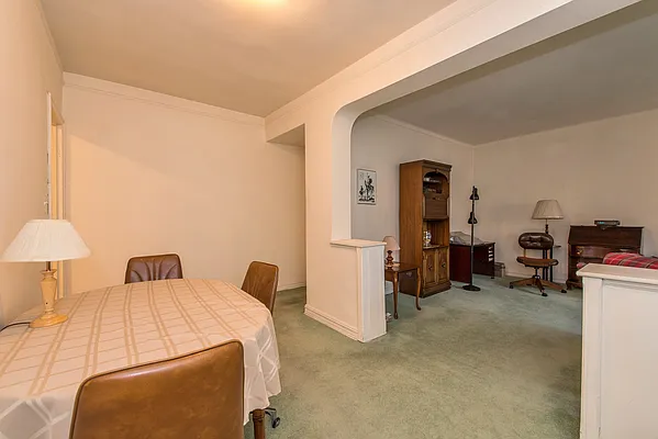 Sold by SBNY RE | media 20