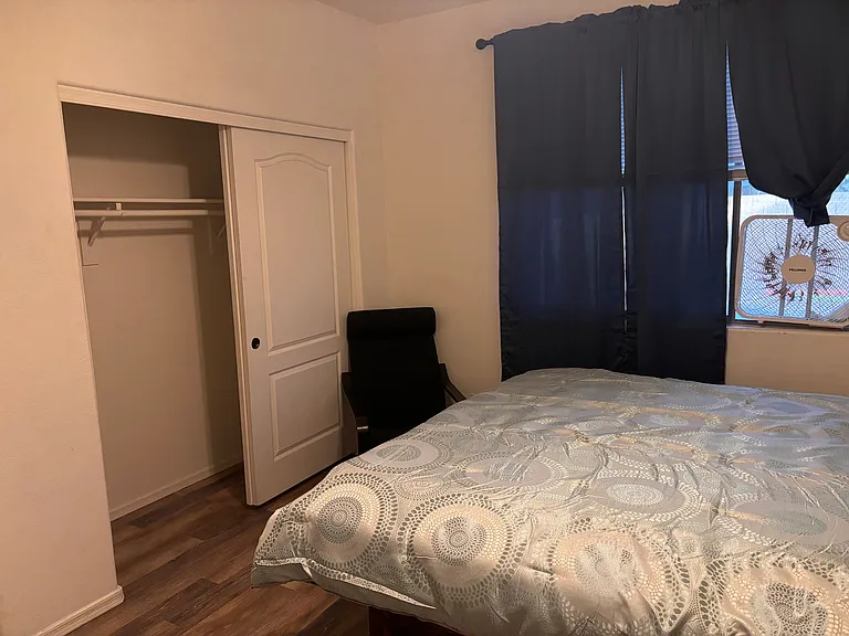 14406 W Port Royale Ln — Photo 22