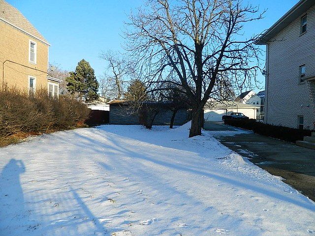 1st image of 3113 S 49th Ave