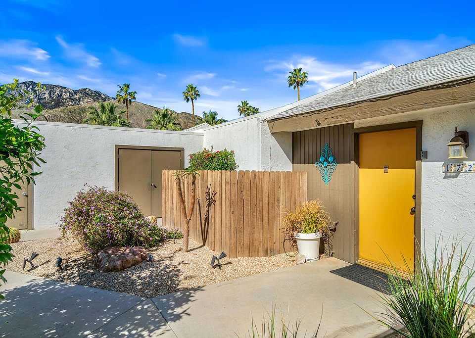 1st image of 1728 Capri Cir