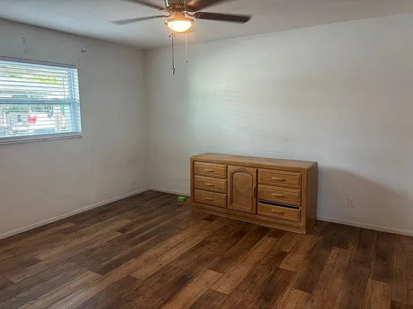 1641 Maple Dr, Fort Myers, FL 33907