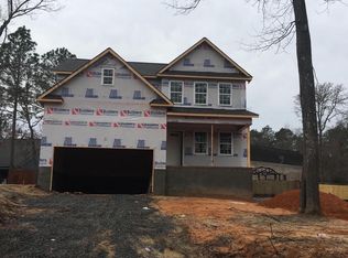 1045 Burning Tree Dr, Pinehurst, NC 28374