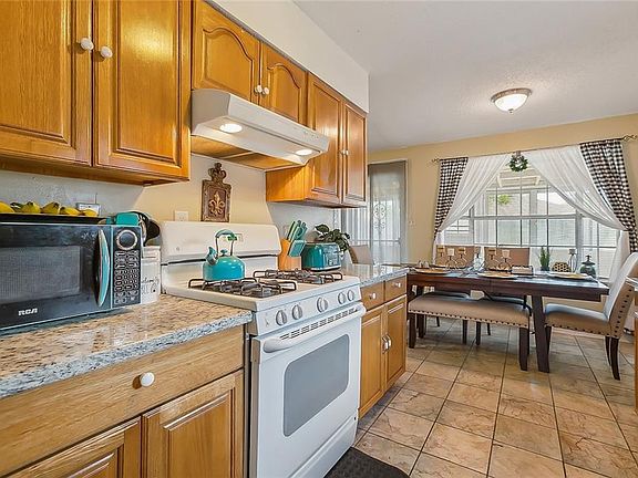 4th image of 4939 Major Dr