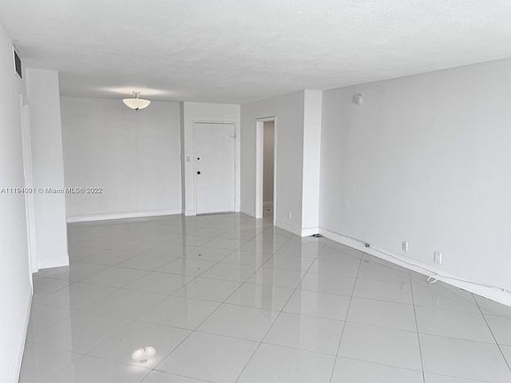 5th image of 2030 S Ocean Dr APT 1810