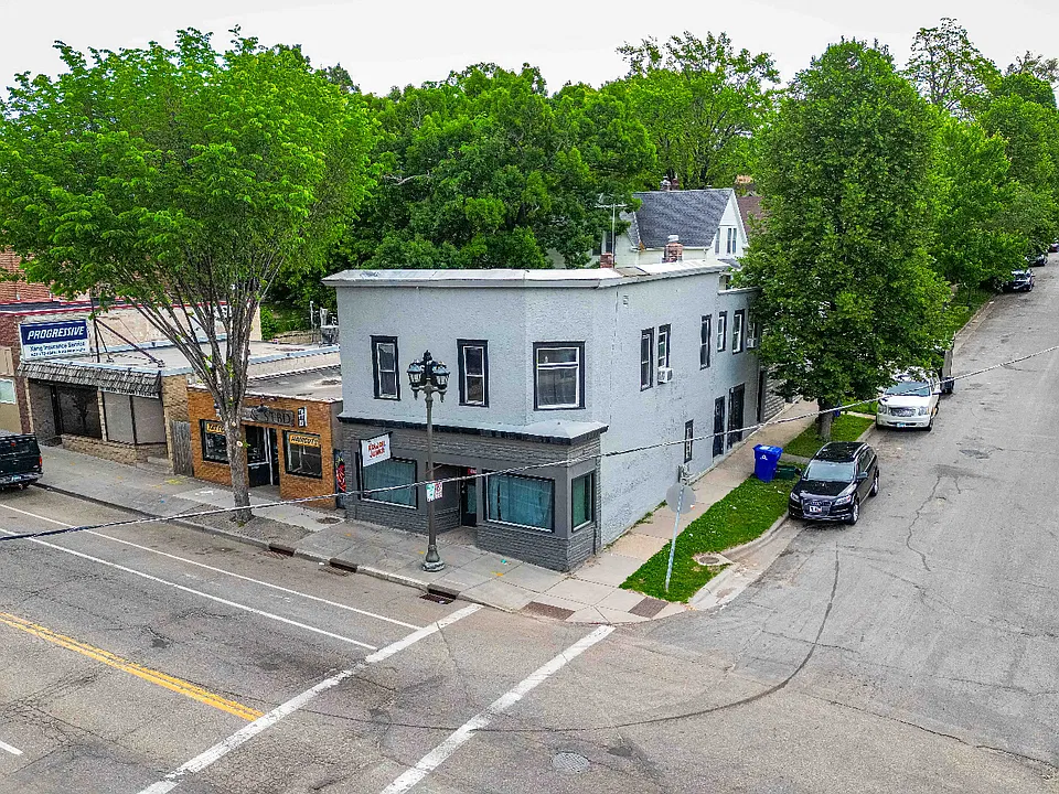 1082 Payne Ave #2
