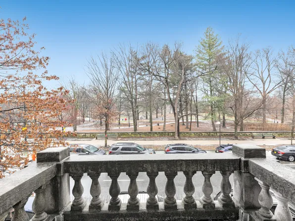 164 Prospect Park West image 15 of 16