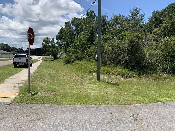 2nd image of 102 Warmouth Ln