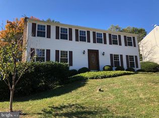 10812 Sandringham Rd, Cockeysville, MD 21030