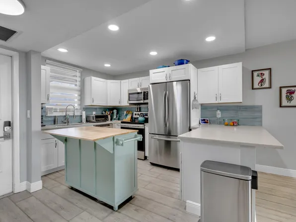 3100 NE 49th Street #503, Fort Lauderdale, FL 33308
