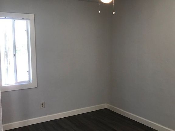 5th image of 725 Ensenada Ct #1/2