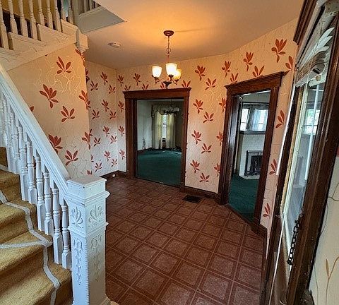 4th image of 2027 E Elm Street