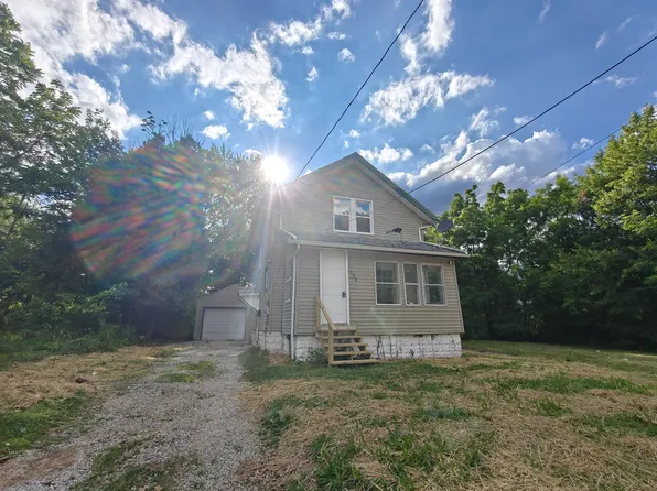556 Chittenden St, Akron, OH 44306