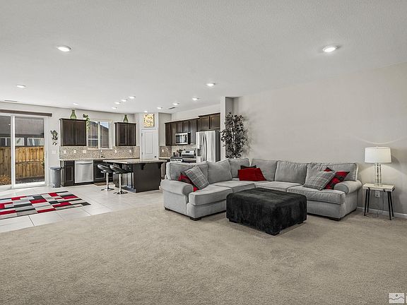 3rd image of 909 Eldakey Dr