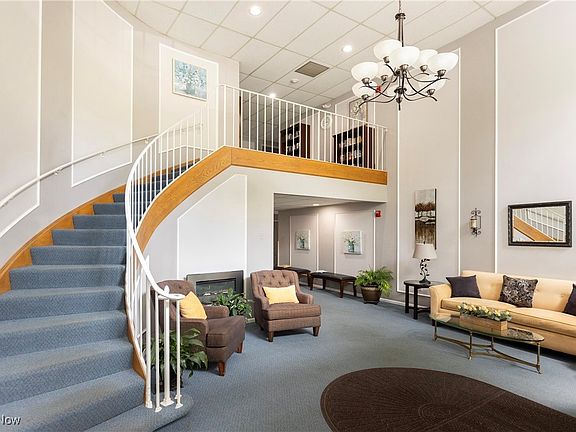 4th image of 1851 King James Pkwy APT 113
