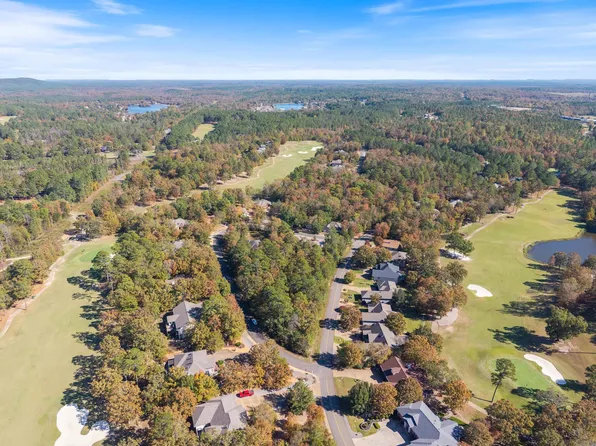 2 Conquista Ln, Hot Springs Village, AR 71909