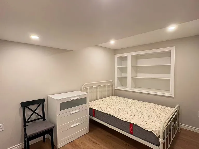 127 Vinton Rd — Photo 17