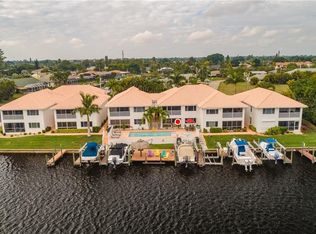 4041 SE 11th Pl APT 103, Cape Coral, FL 33904