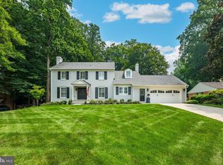7301 Masters Dr, Potomac, MD 20854