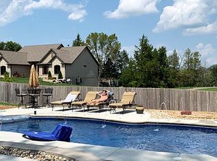 23 Hawk Hill Dr, Eureka, MO
