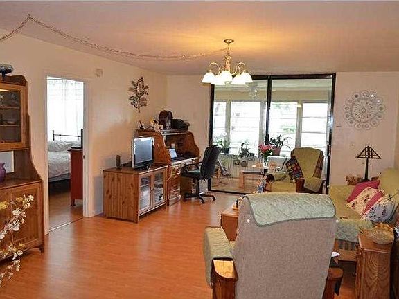 4th image of 7310 NW 18th St APT 207