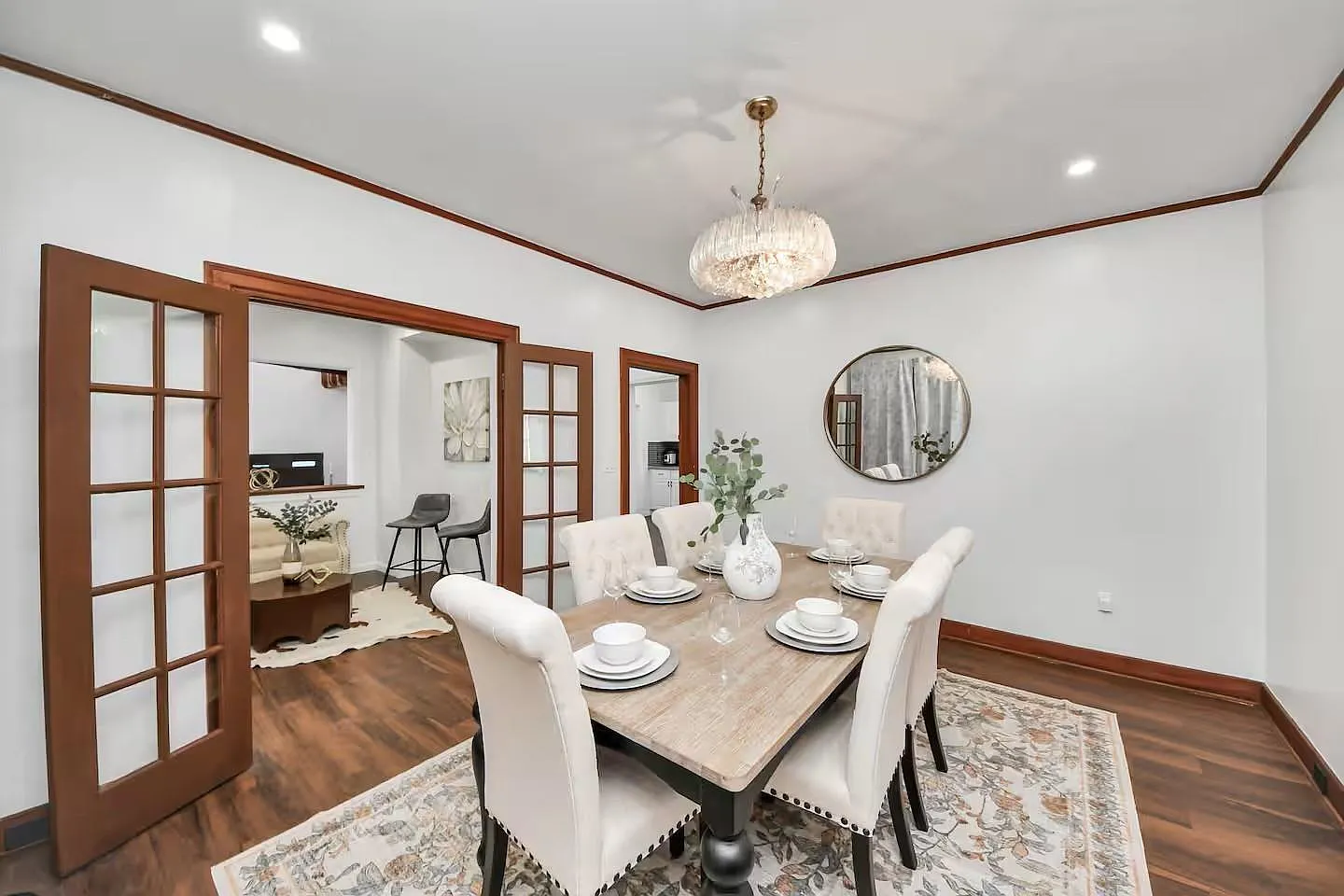 8 bed, 8.5 bath, 4295 sqft, $7,000 — Photo 4