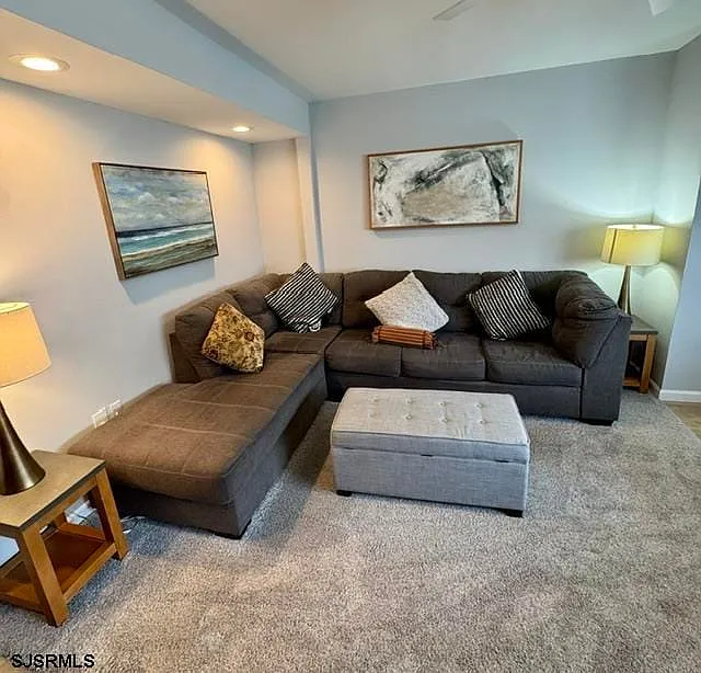 1 bed, 1.0 bath, $1,350 — Photo 4