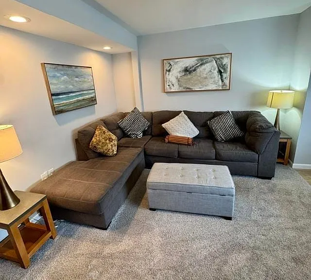 130 N Adams Ave #B — Photo 4