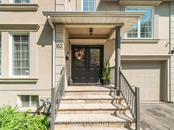 3rd image of 162 Goulding Ave